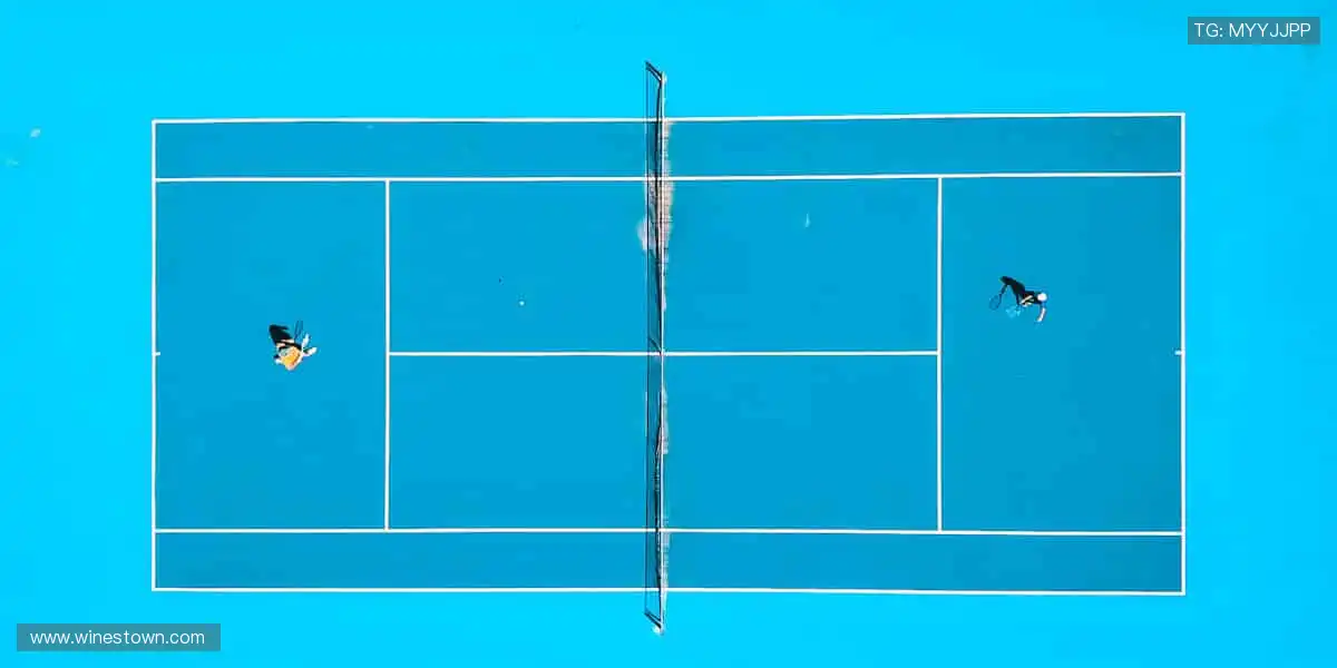 🏀 指尖轻点，高清直播让你身临其境！📱